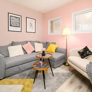 B104 - Liberty Bridge Lovely With Free Parking Apartament Budapeszt