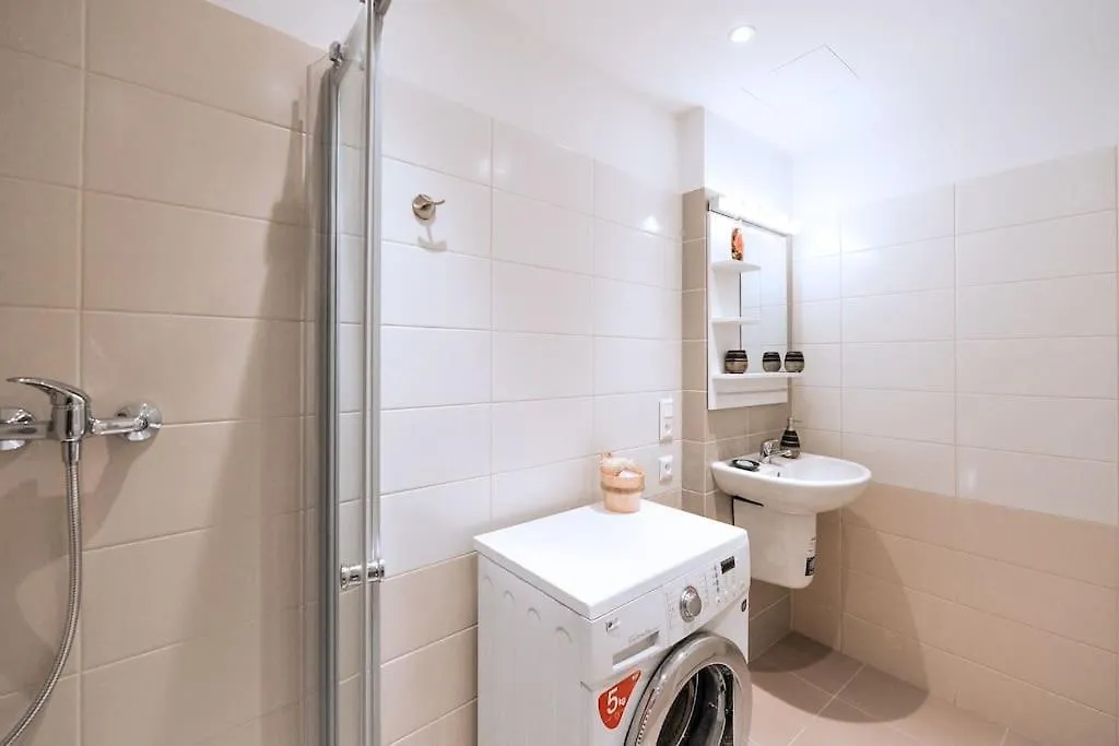 Oli Apartment Praga